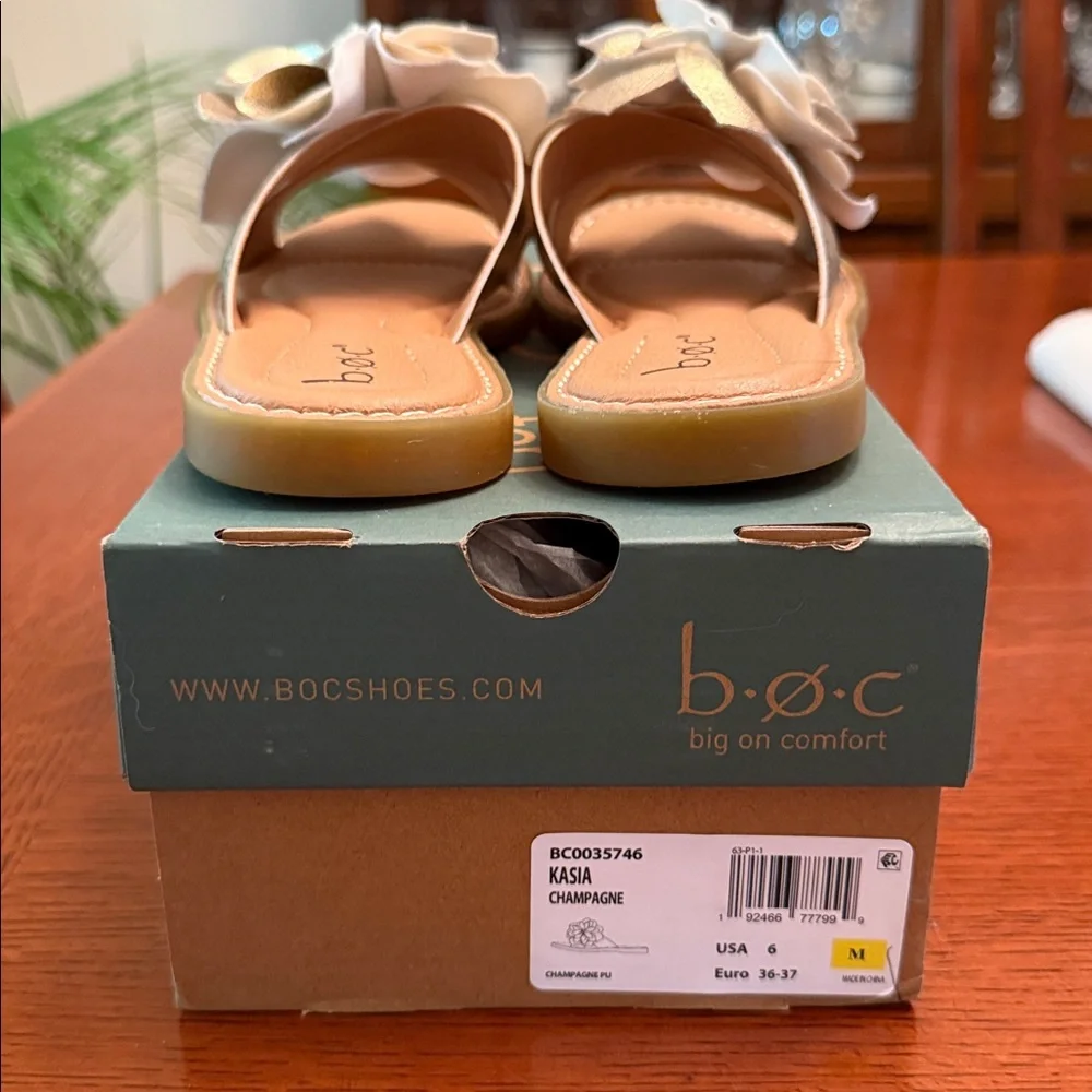 B.O.C. Kasia Champagne Slide Sandals - Picture 2 of 12